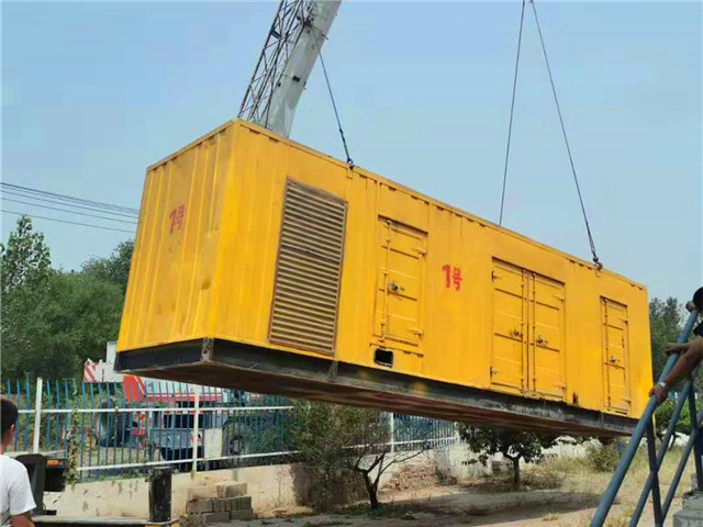 邹平300KW柴油发电机组油耗是多少?